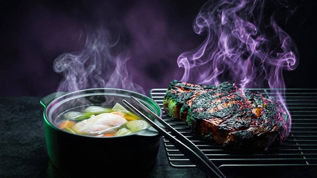 Composición que contrapone carne muy tostada a la parrilla y una olla al vapor, sobre fondo oscuro con luz violeta.